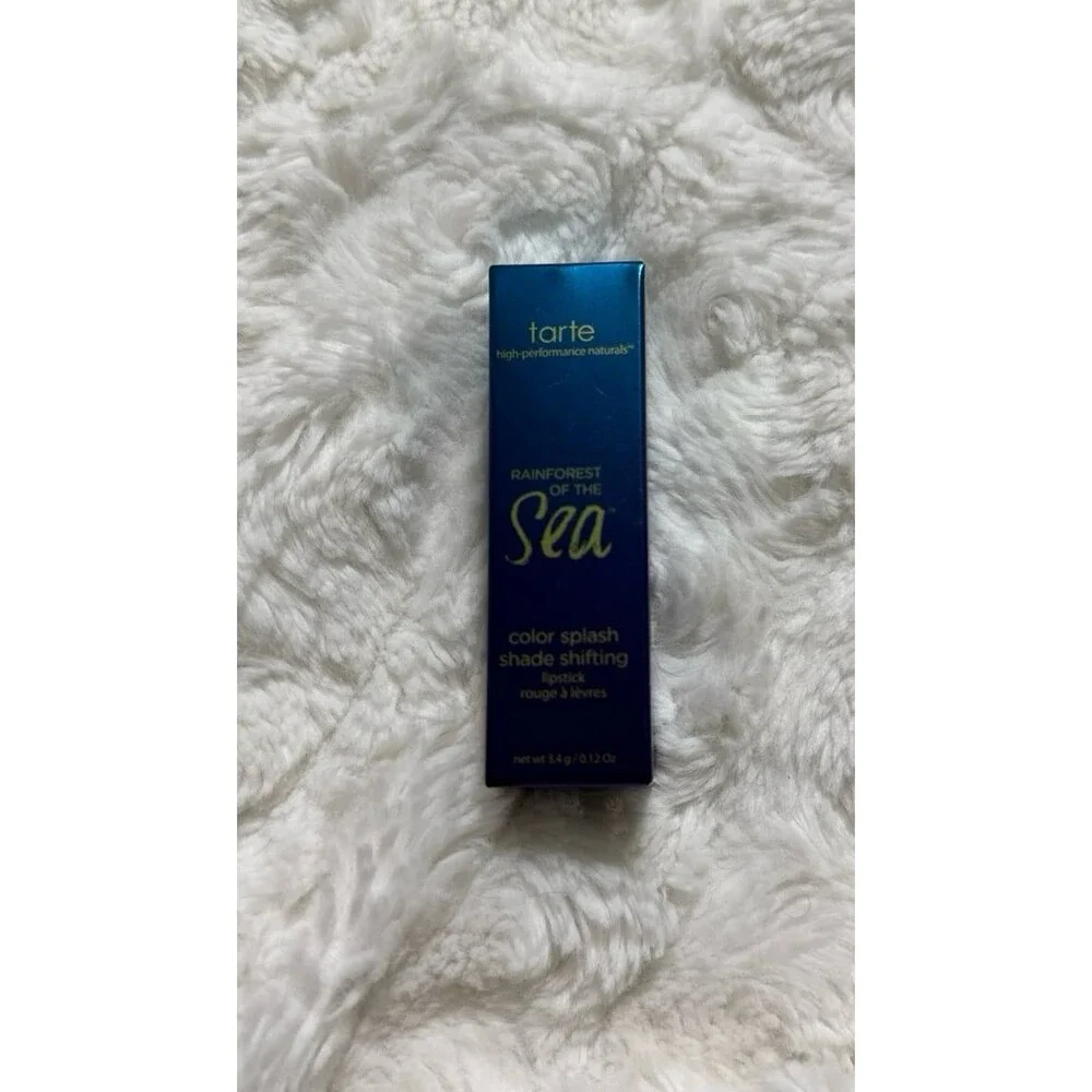 Rainforest of the Sea lipstick Sunlit